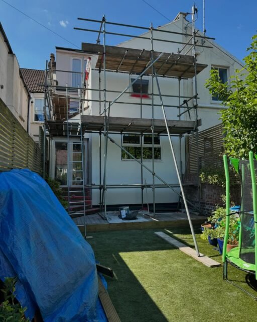 Refresh for a back end of a property in Ashley down 

✅ Primed & beaded

✅ basecoated and meshed 

✅ coloured primer and top coated